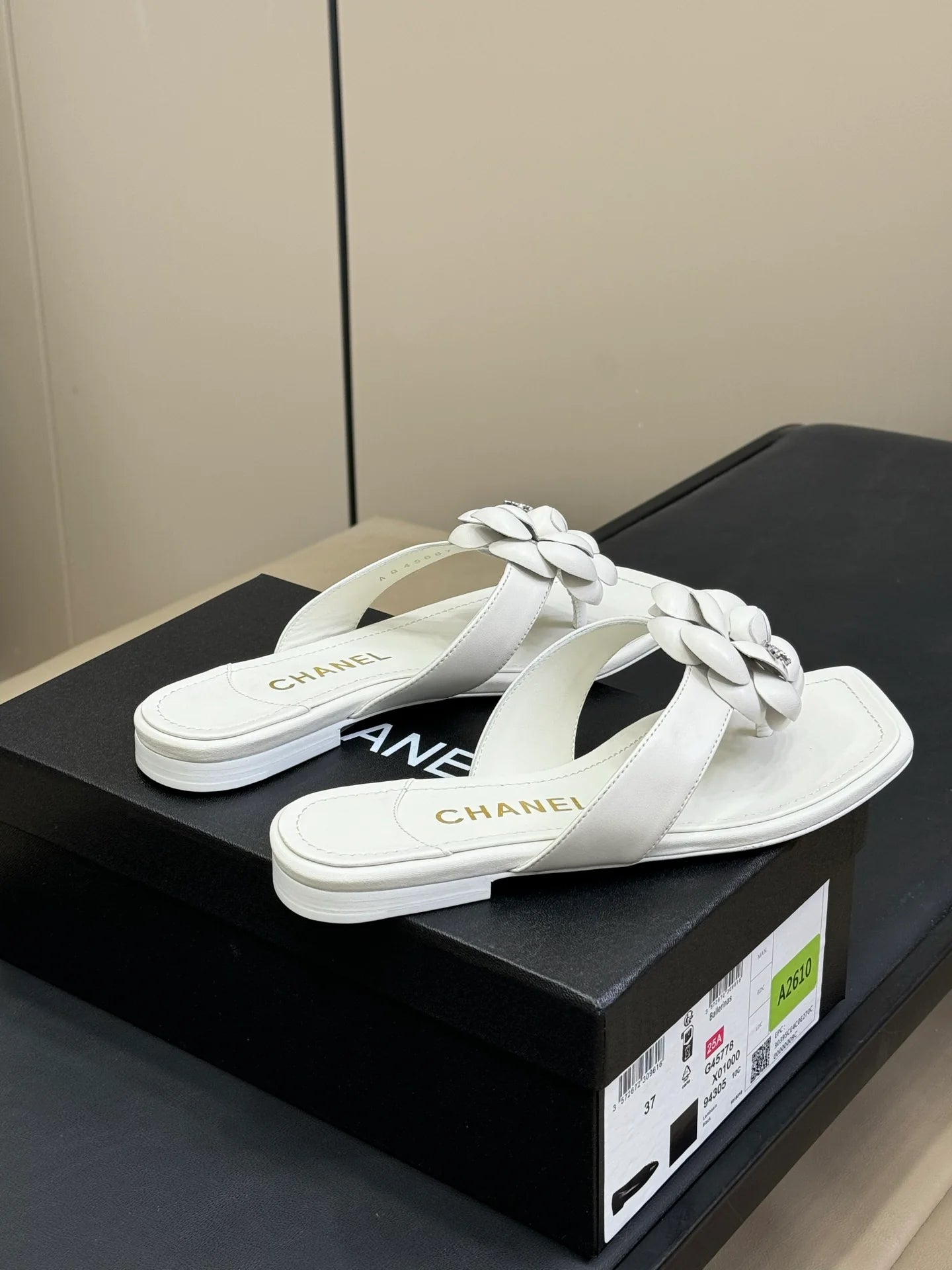 CHANEL SANDAL