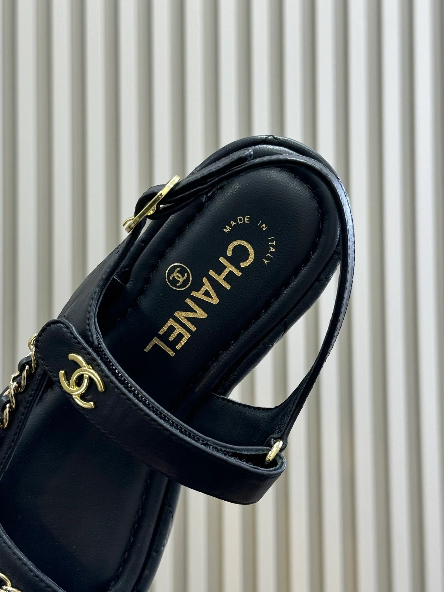 CHANEL SANDAL