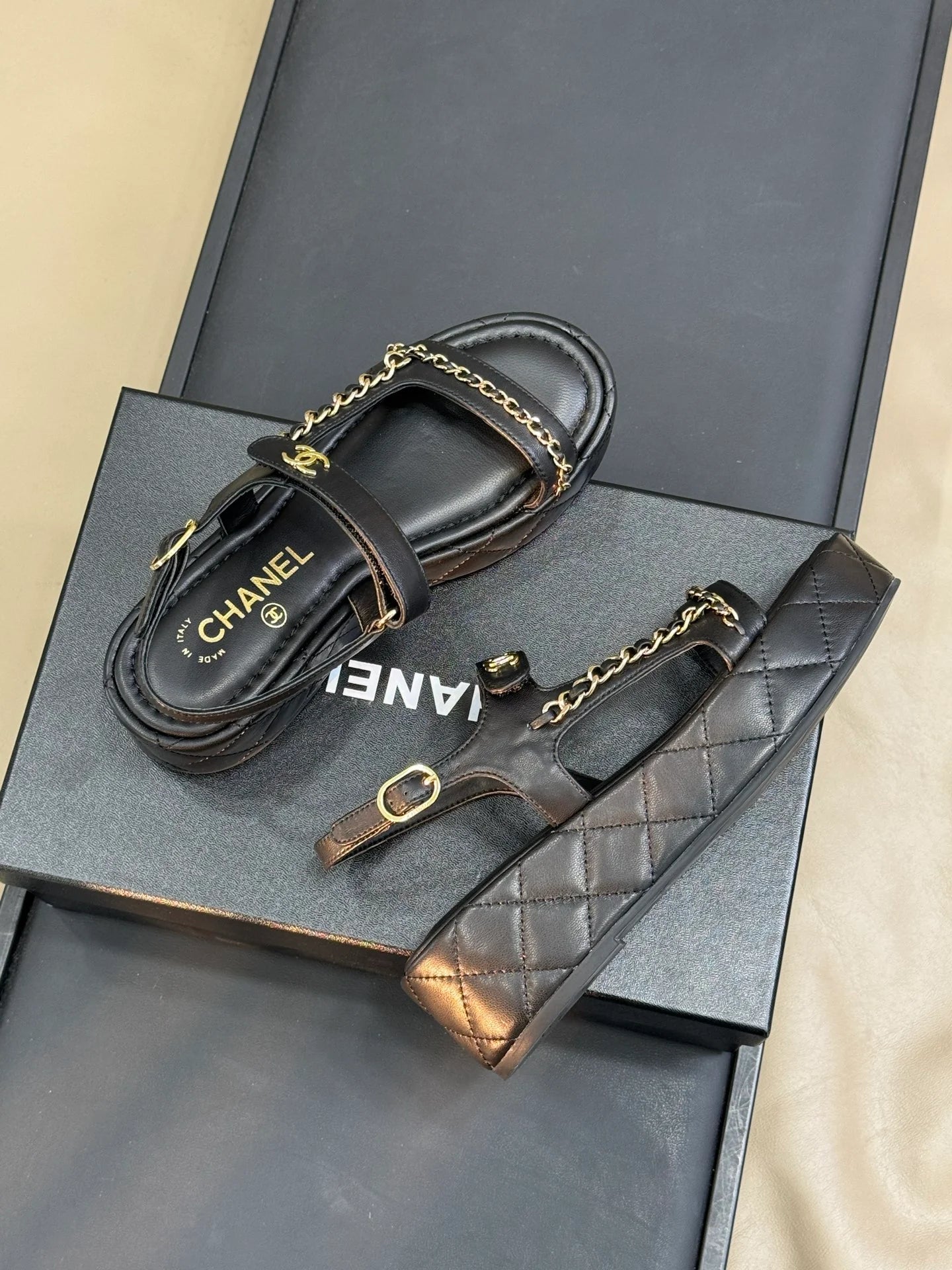 CHANEL SANDAL