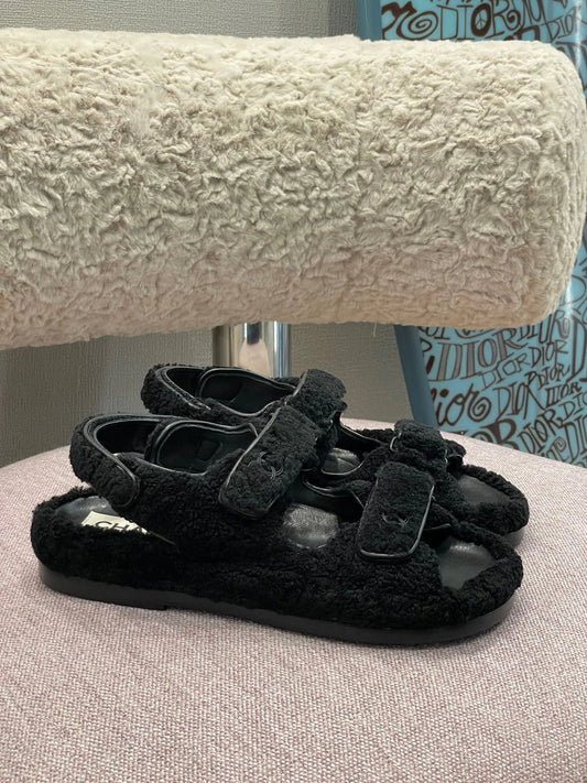 CHANEL SANDAL