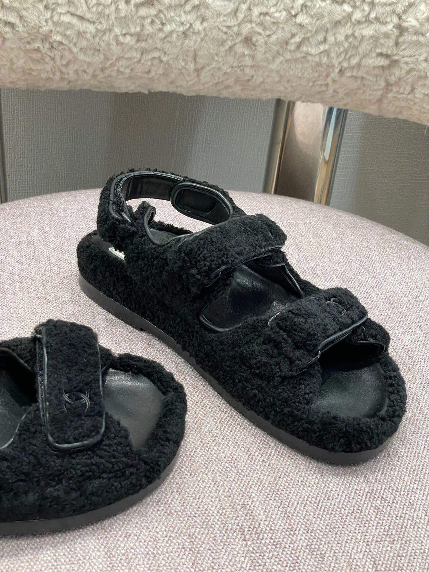 CHANEL SANDAL