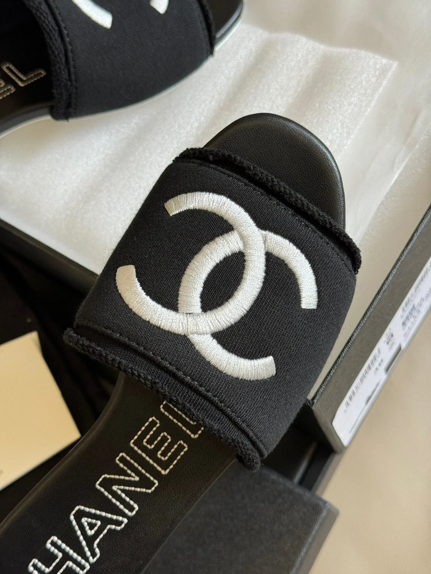 CHANEL SANDAL
