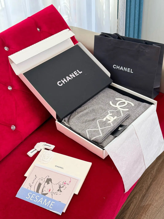 CHANEL SCARF