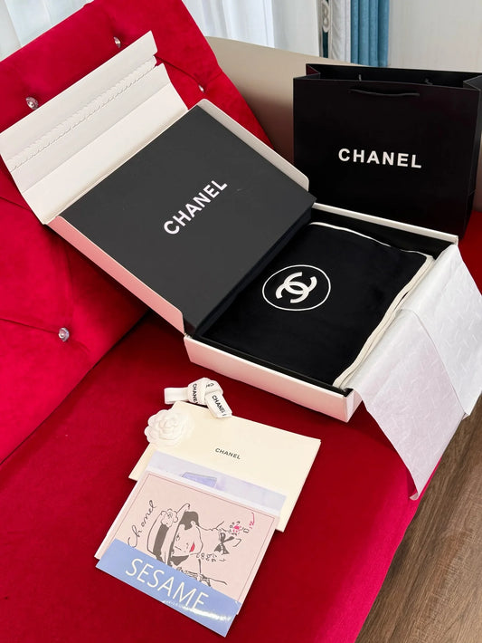 CHANEL SCARF