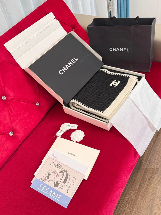 CHANEL SCARF