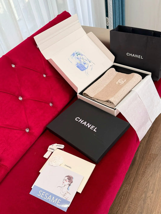 CHANEL SCARF