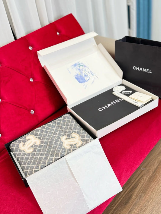 CHANEL SCARF