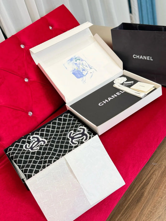 CHANEL SCARF