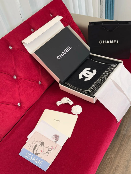 CHANEL SCARF