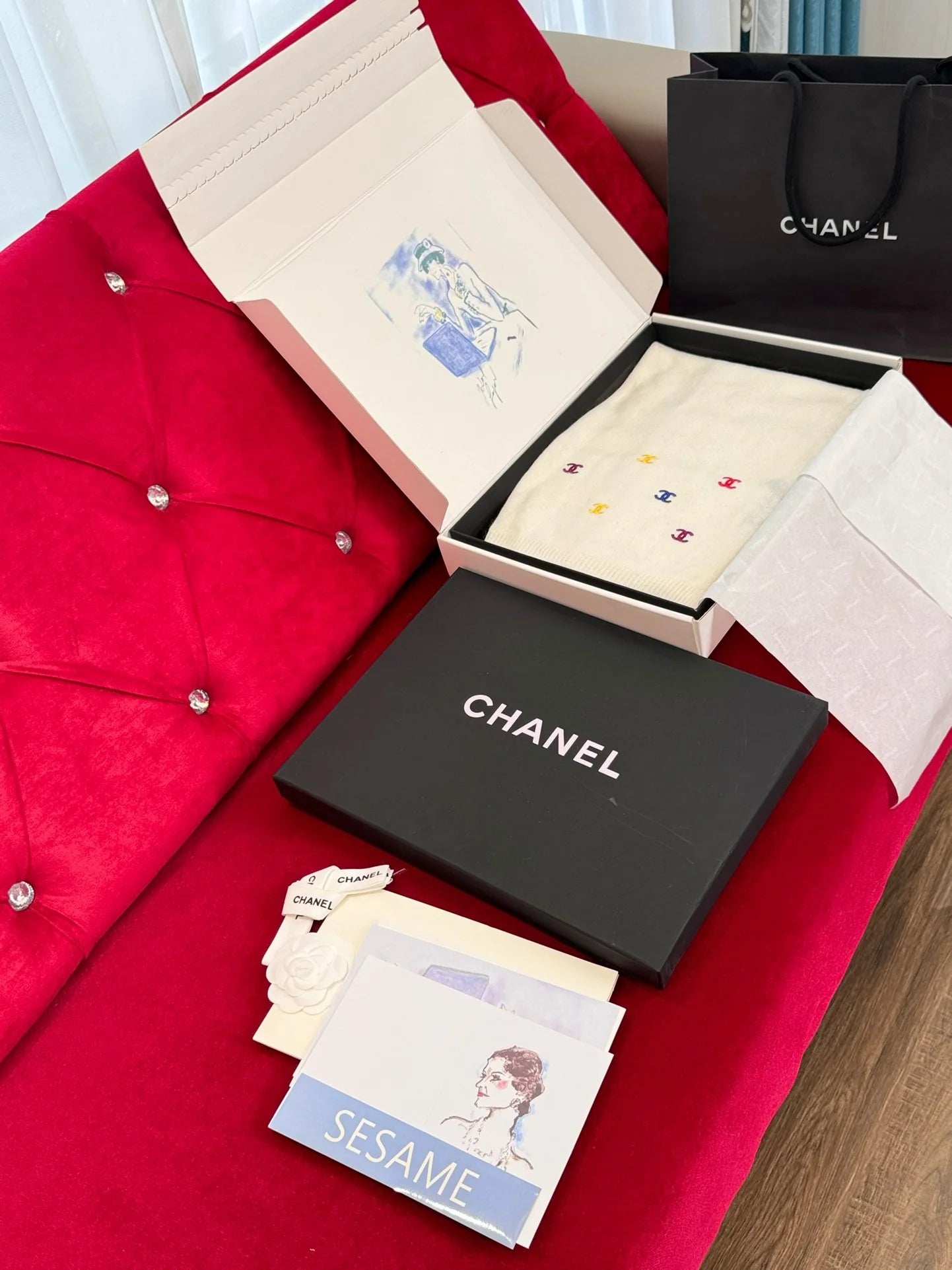 CHANEL SCARF
