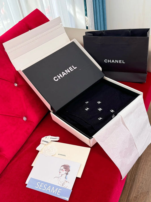 CHANEL SCARF