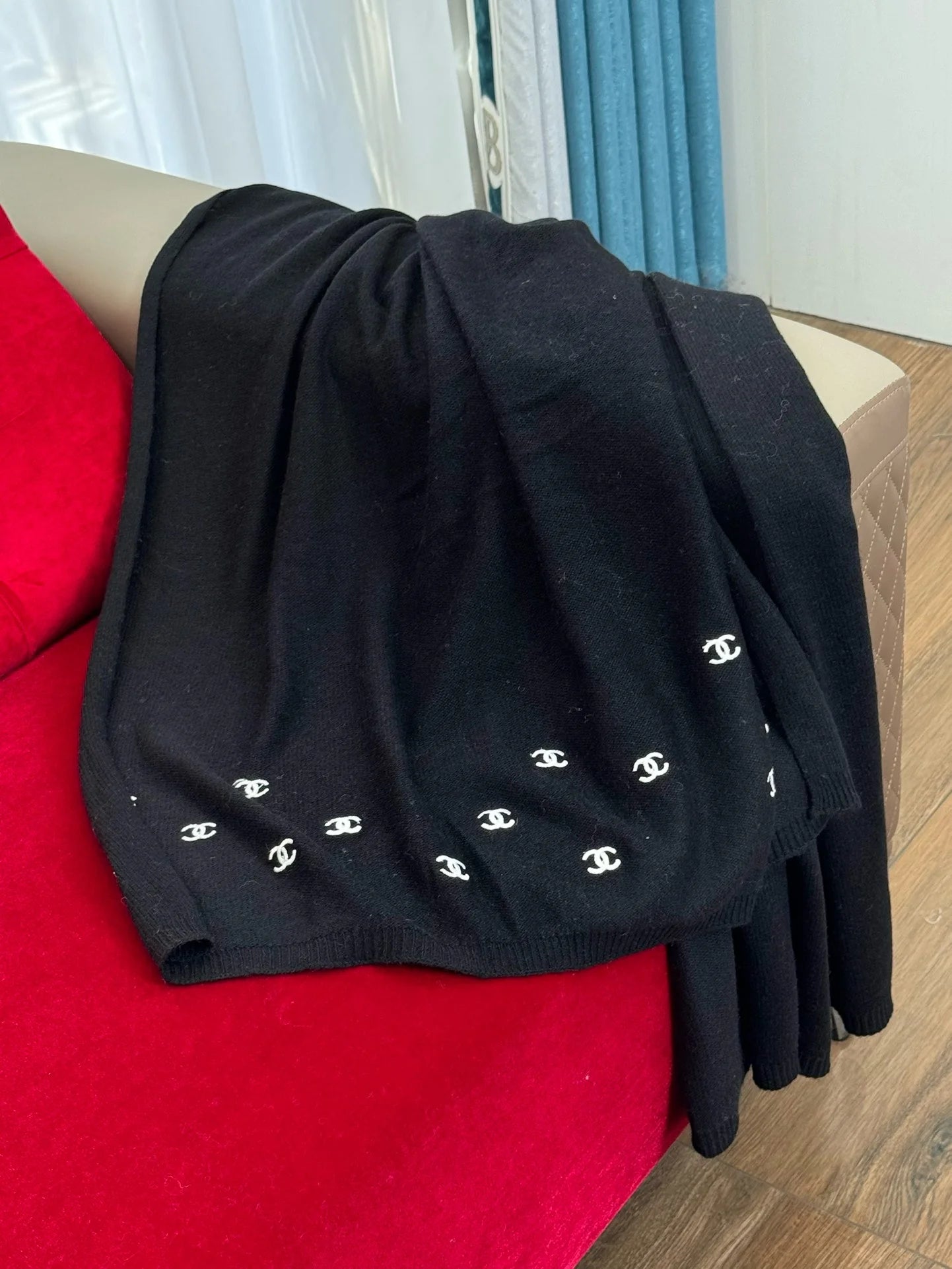 CHANEL SCARF