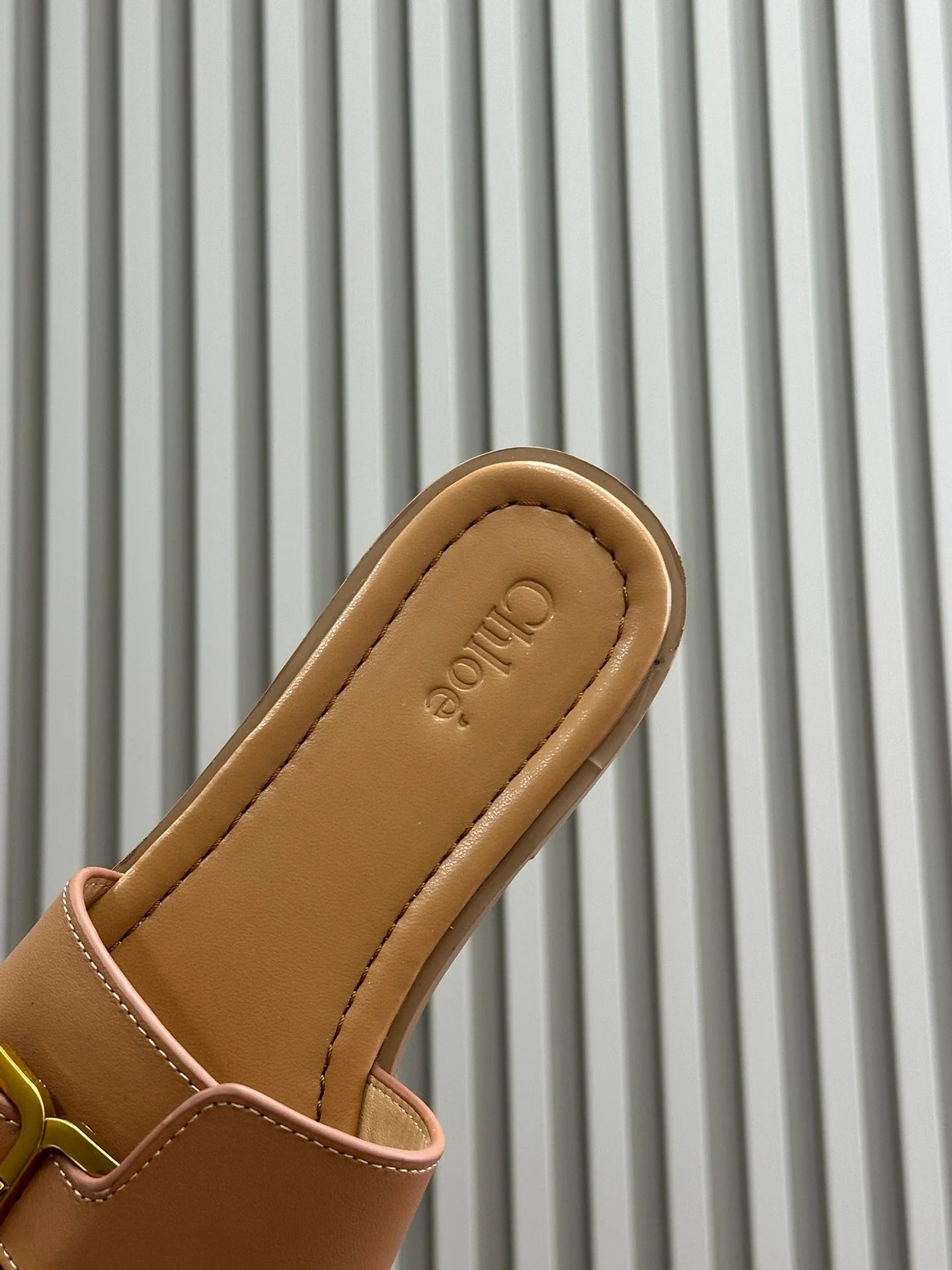 CHLOE SANDAL