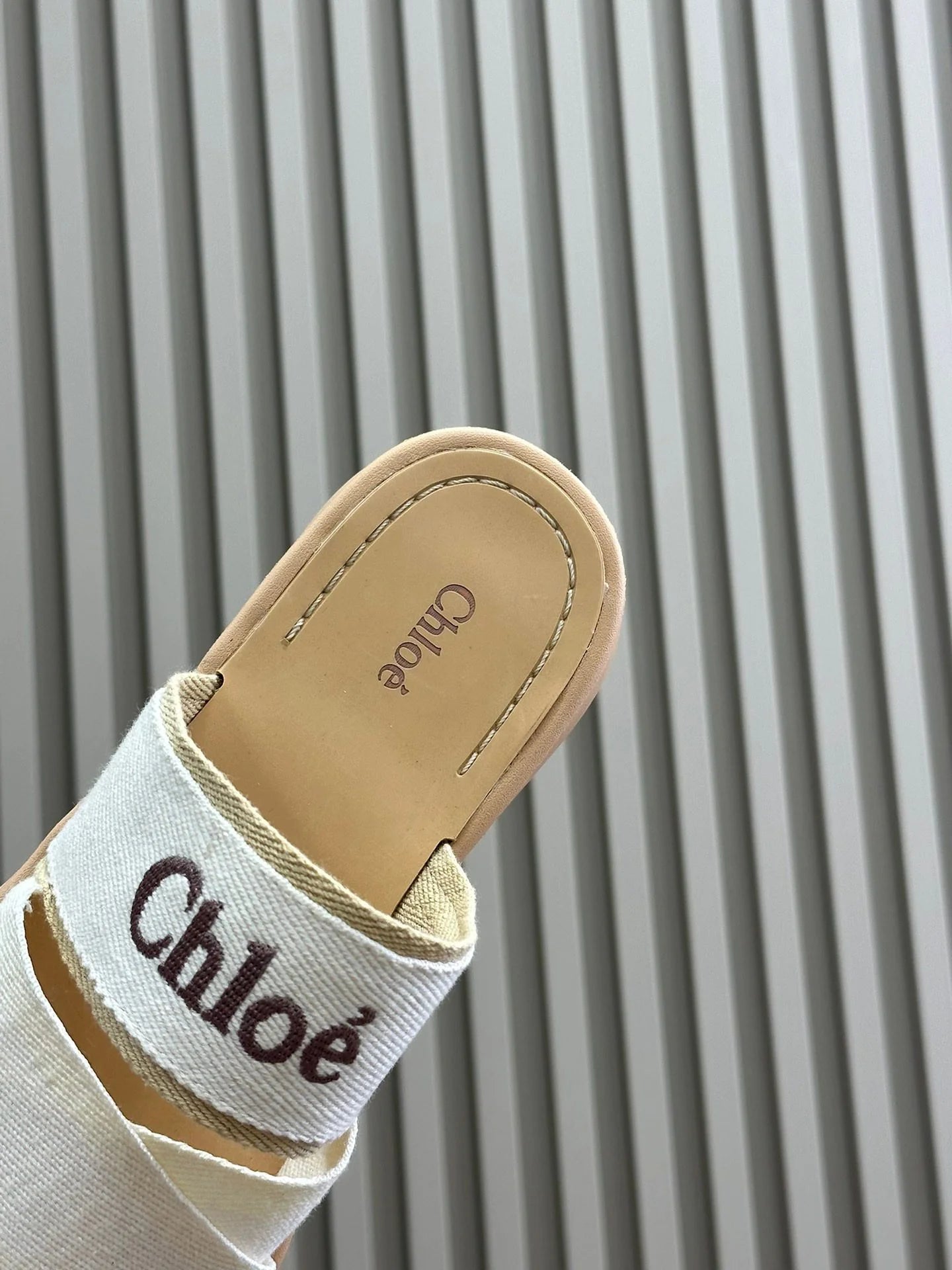 CHLOE SANDAL