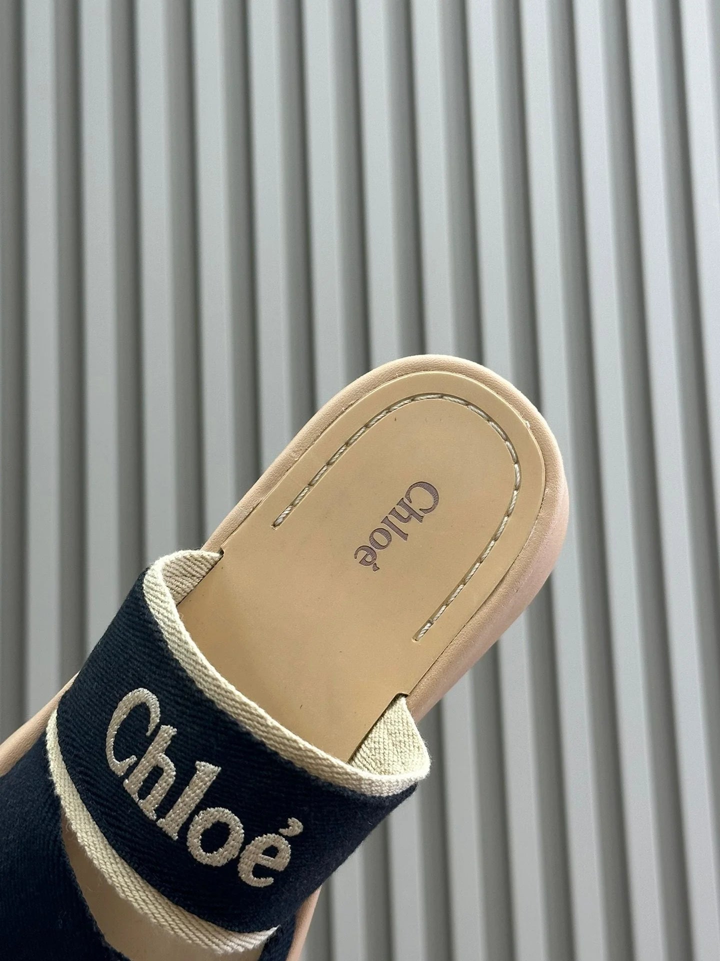 CHLOE SANDAL