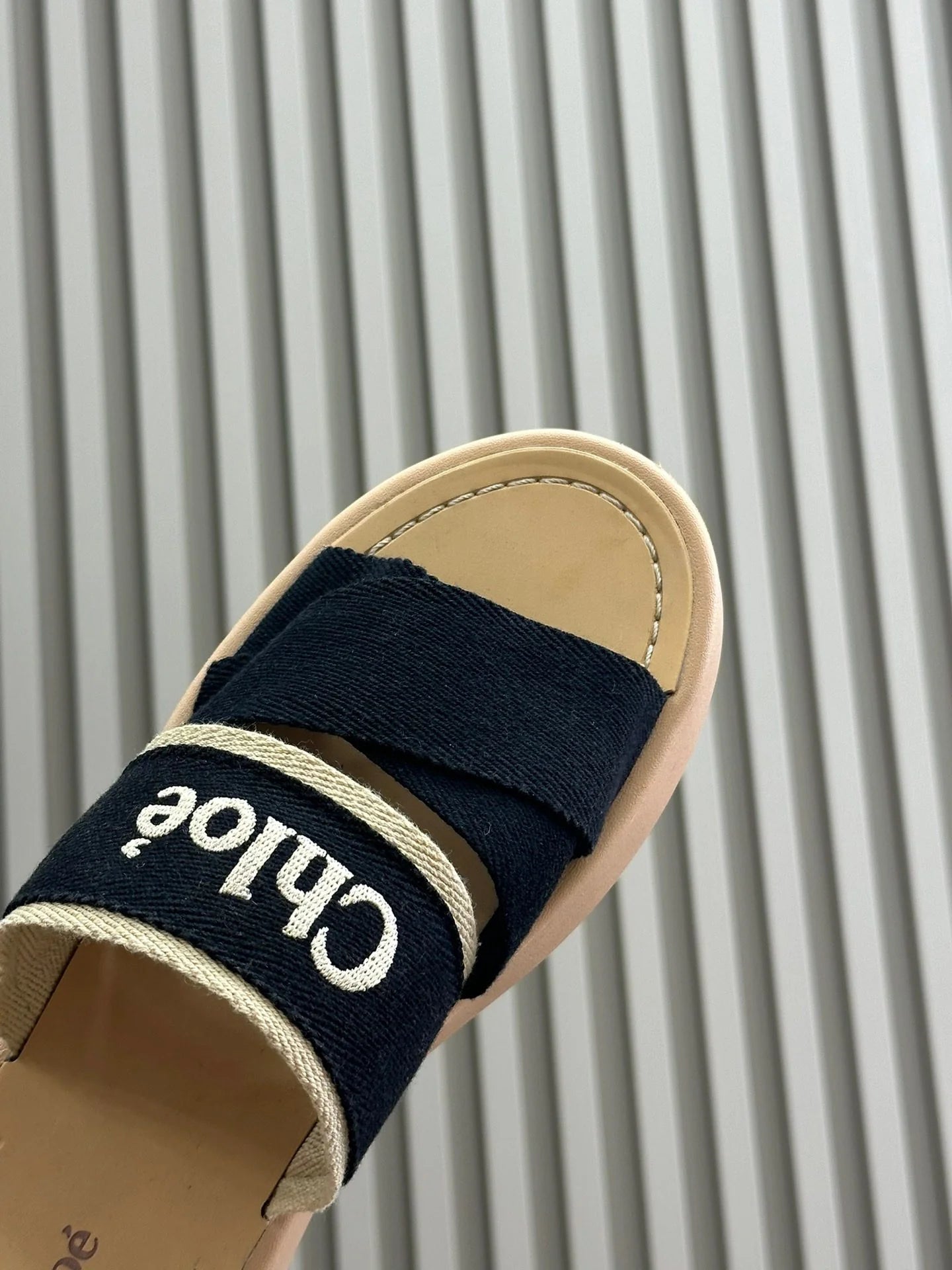 CHLOE SANDAL