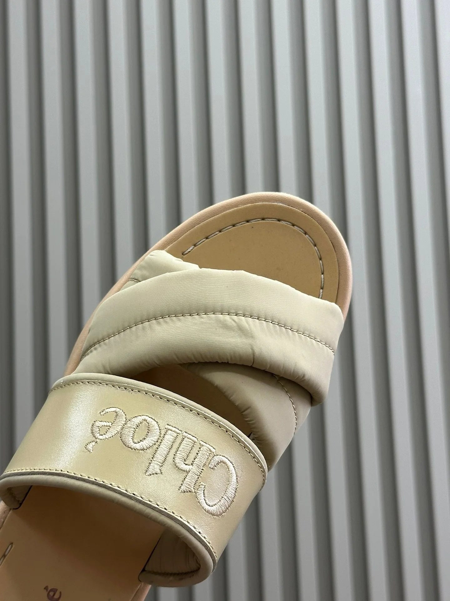 CHLOE SANDAL