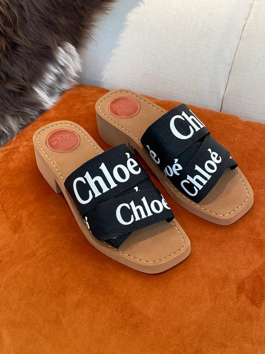 CHLOE SANDAL