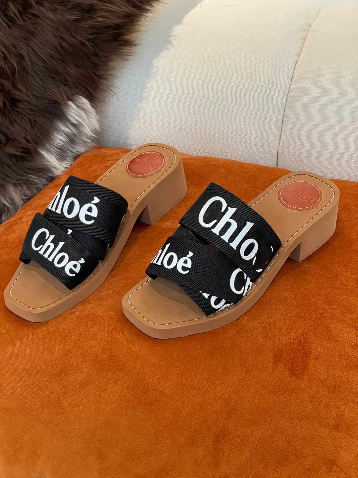 CHLOE SANDAL