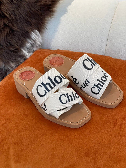 CHLOE SANDAL