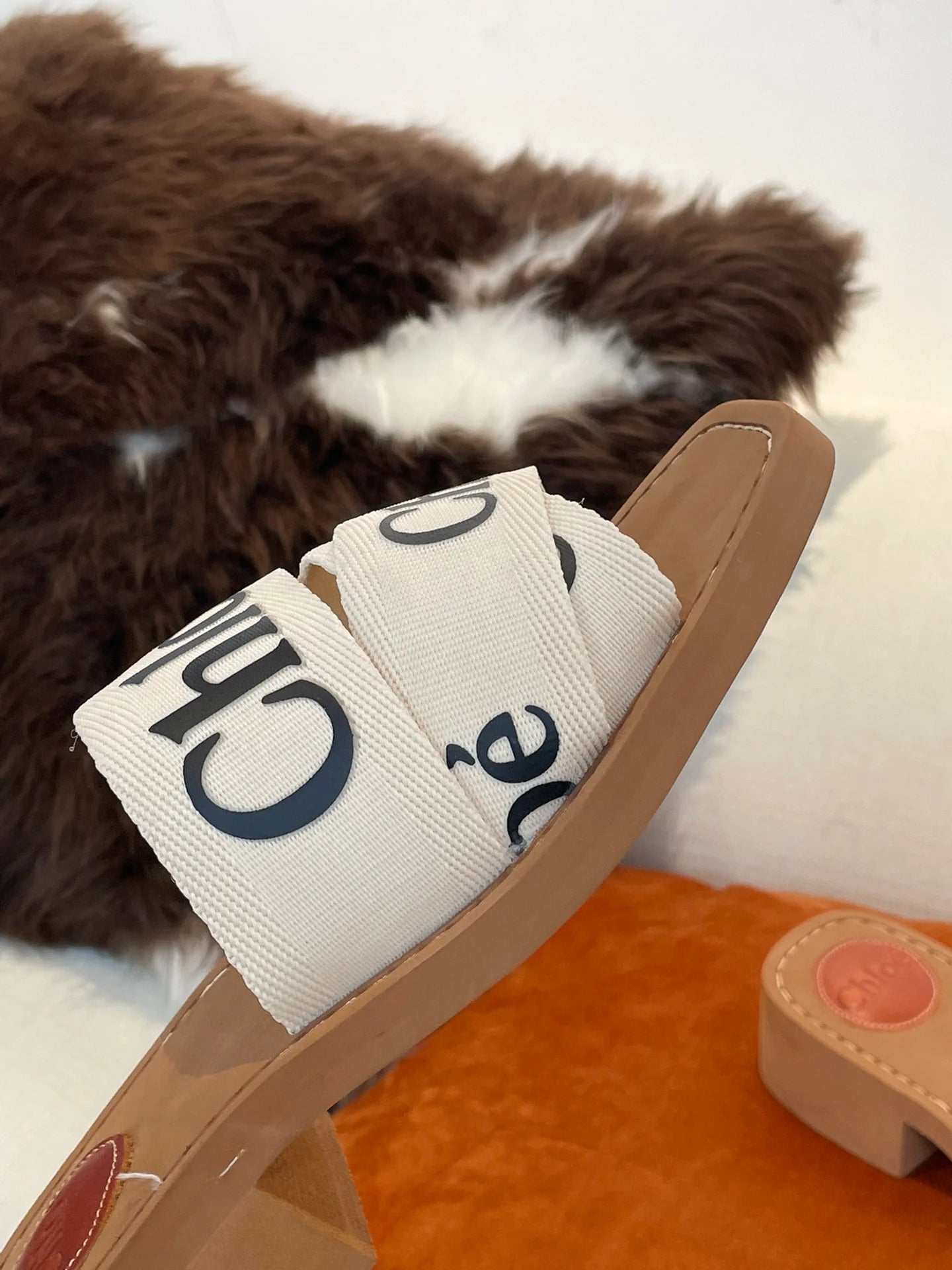 CHLOE SANDAL