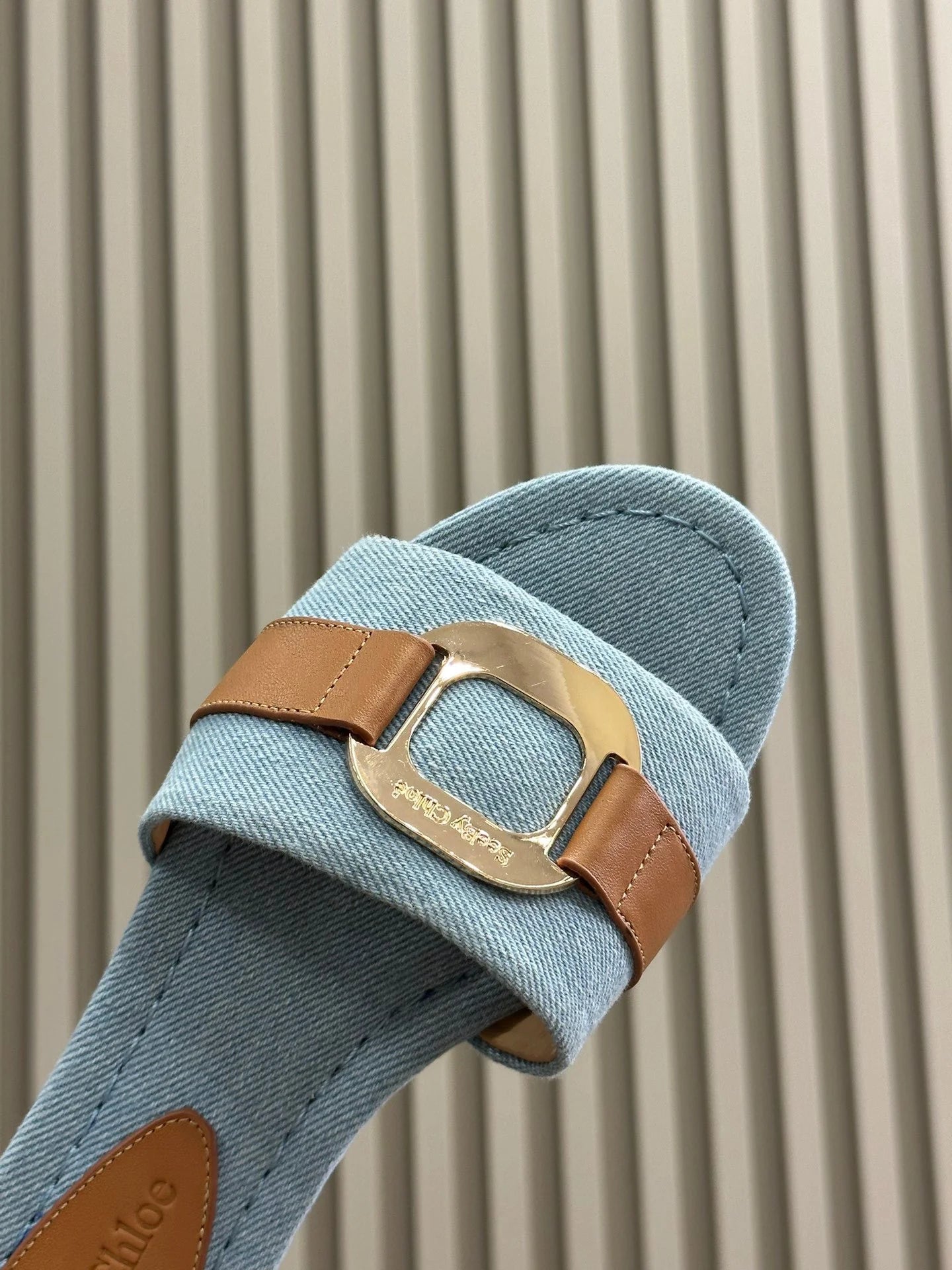 CHLOE SANDAL