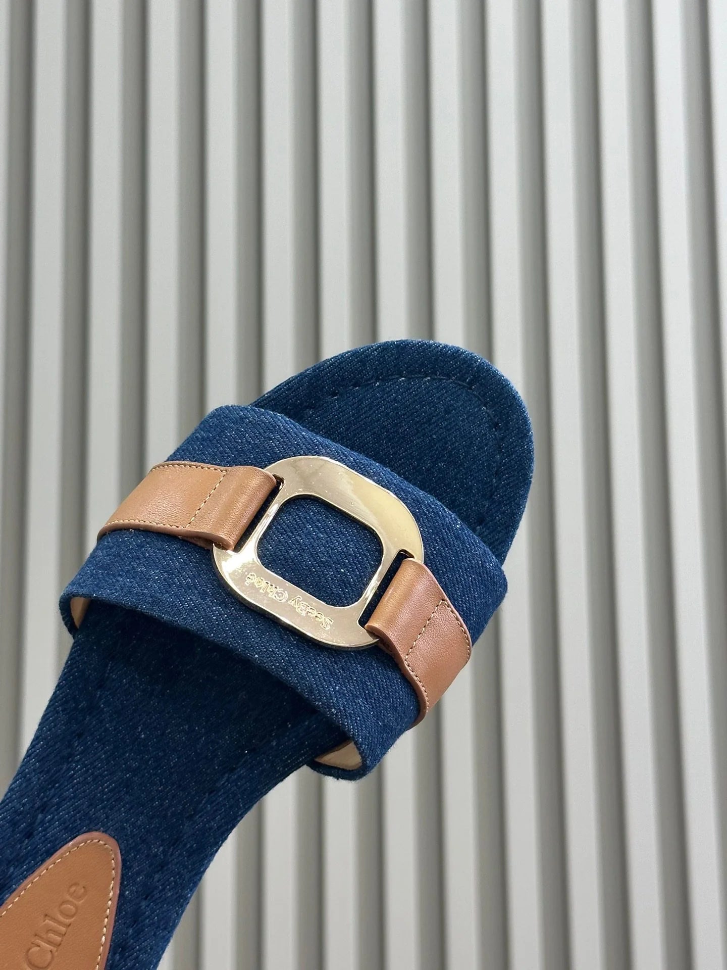 CHLOE SANDAL