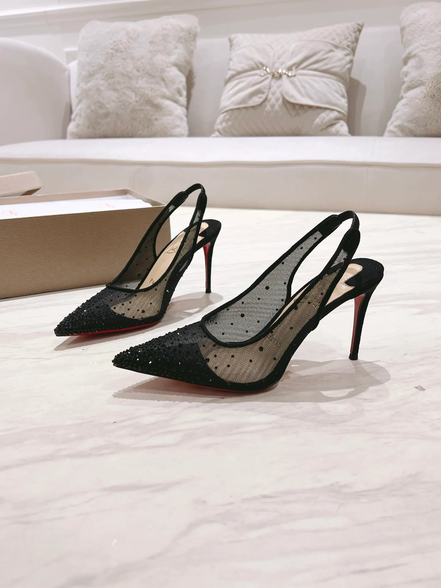 CL HEELS
