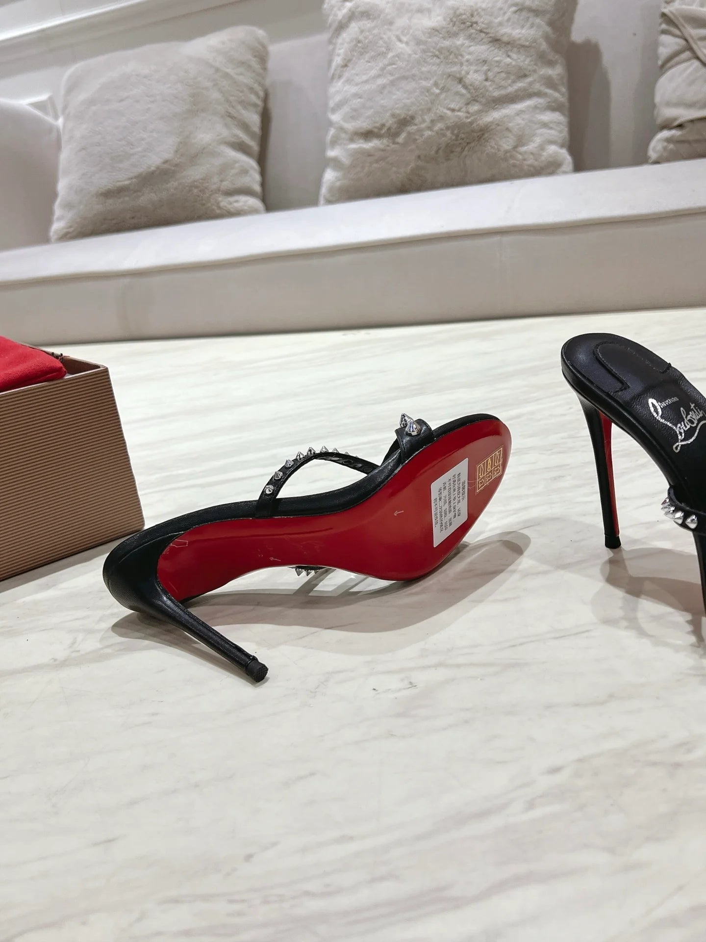 CL HEELS