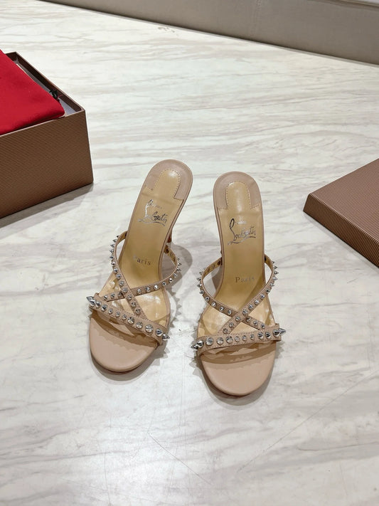 CL HEELS
