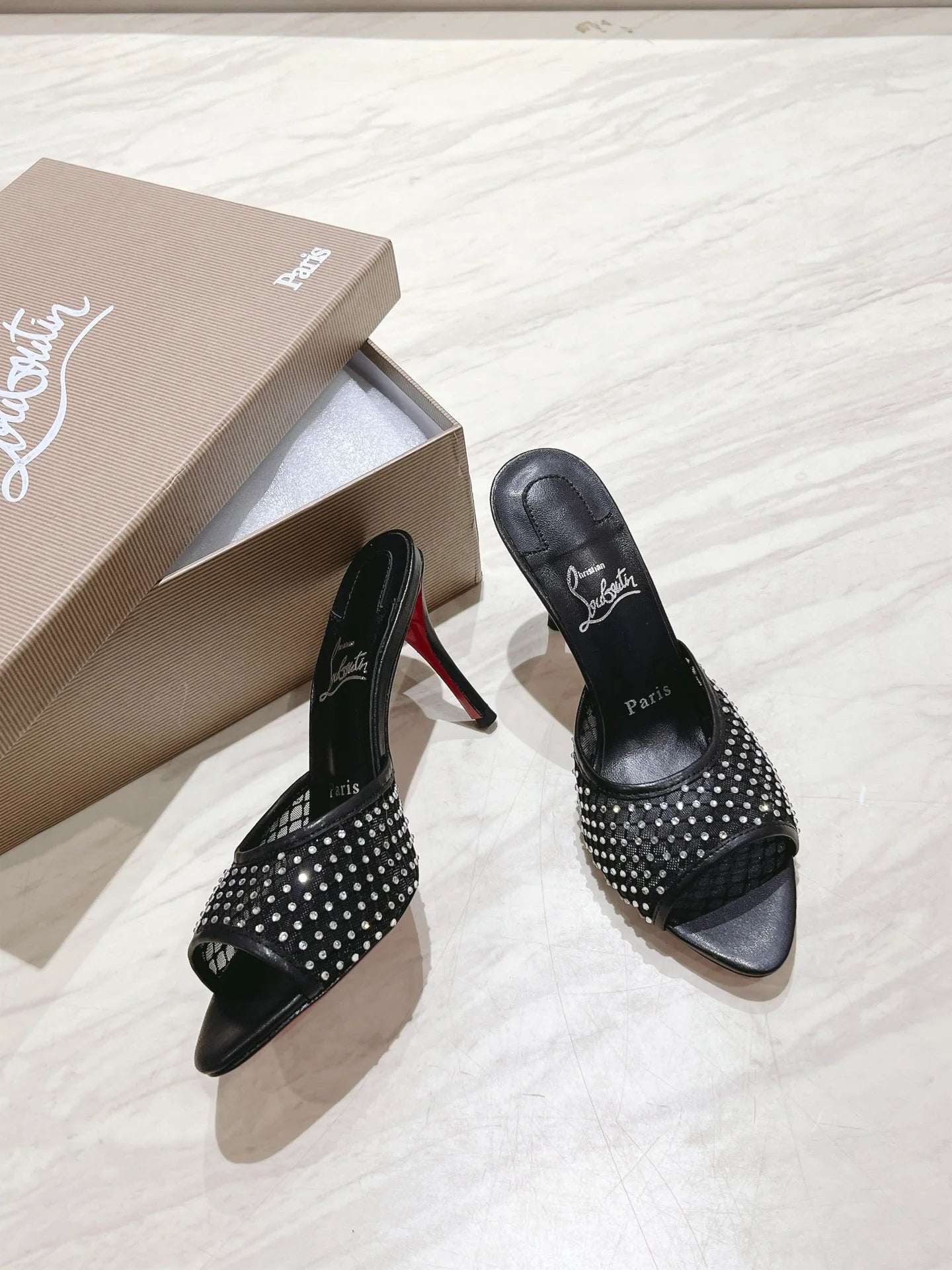 CL HEELS