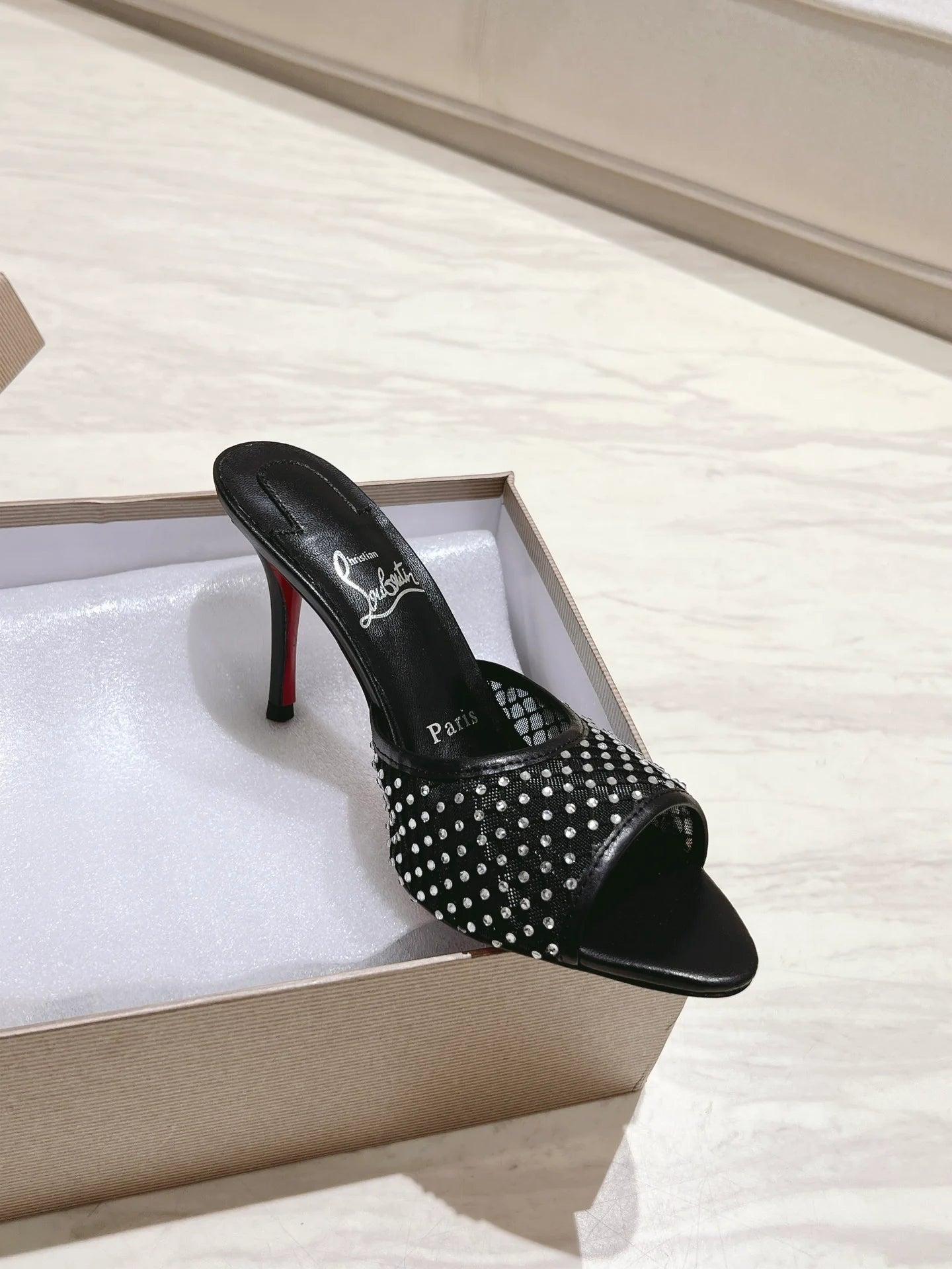 CL HEELS