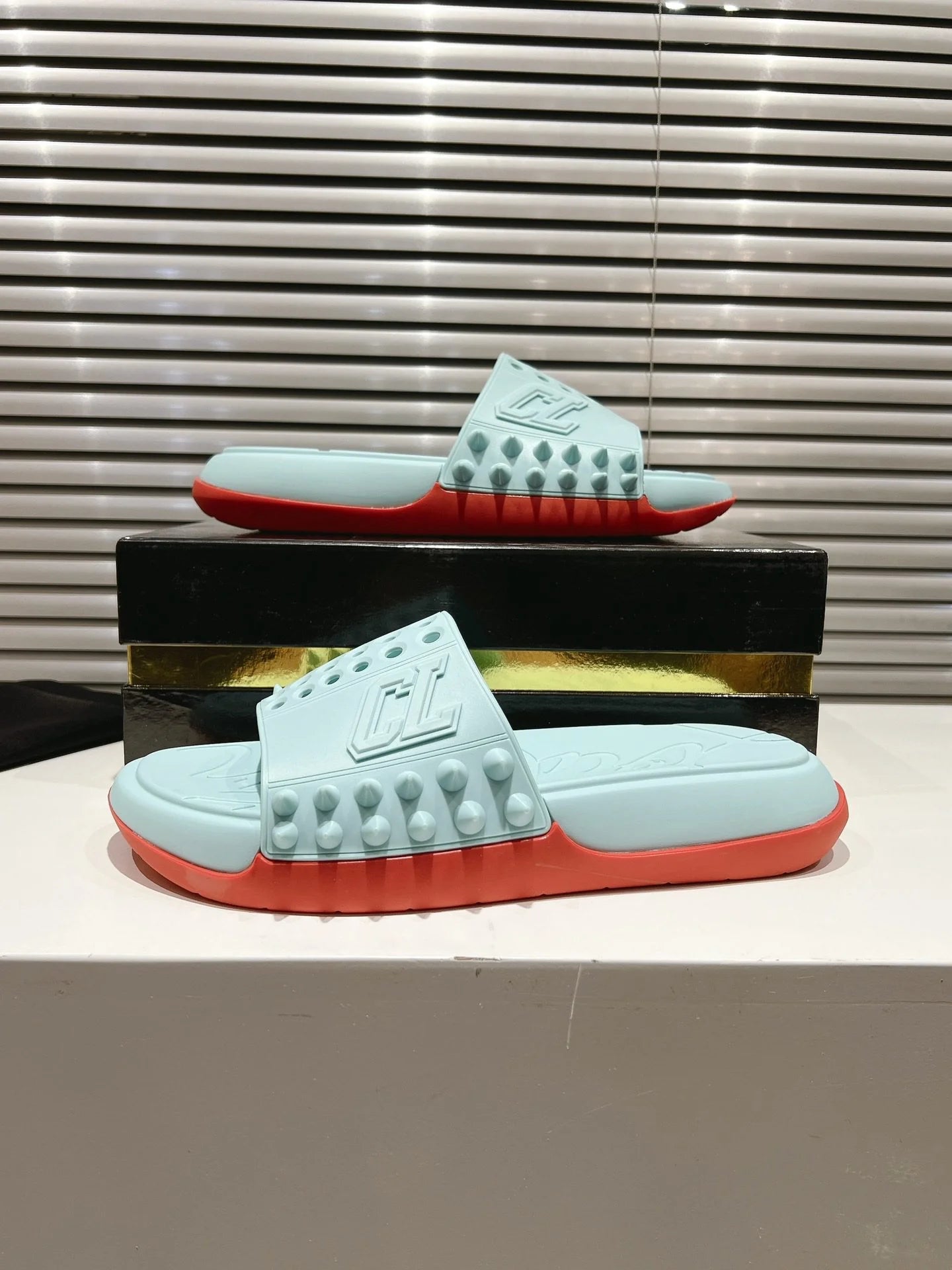 CL SANDAL