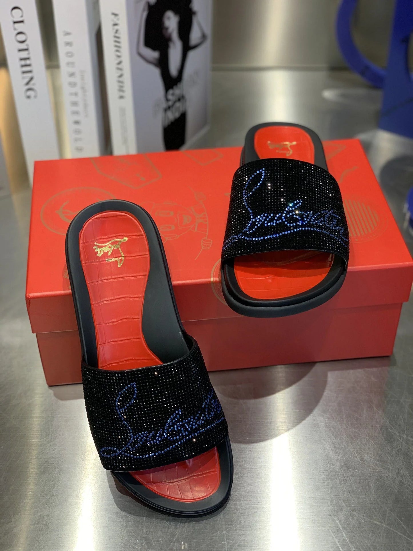 CL SANDAL
