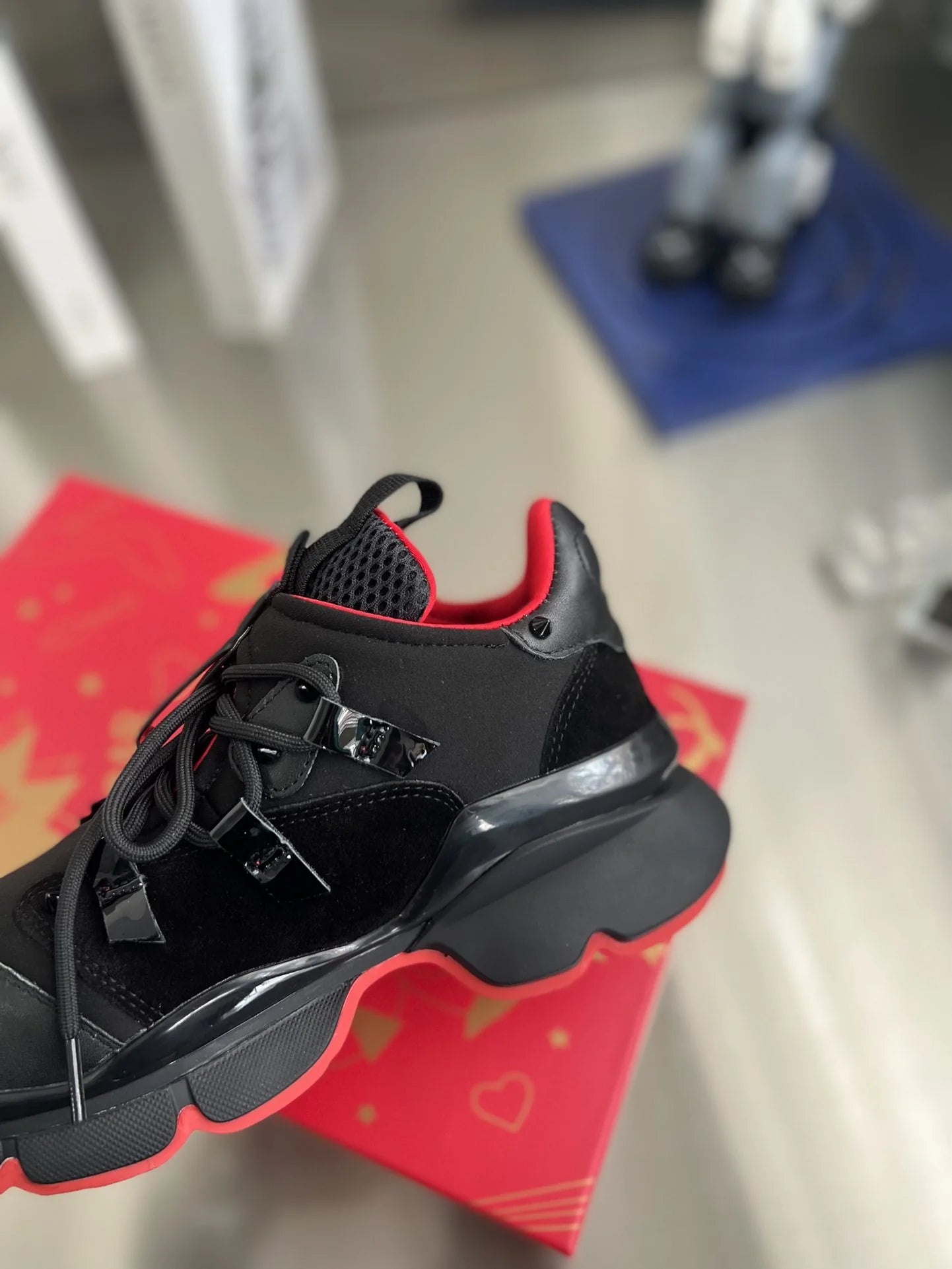 CL SNEAKER