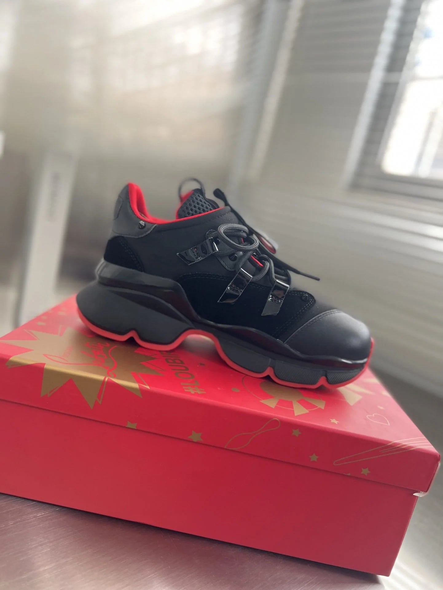 CL SNEAKER