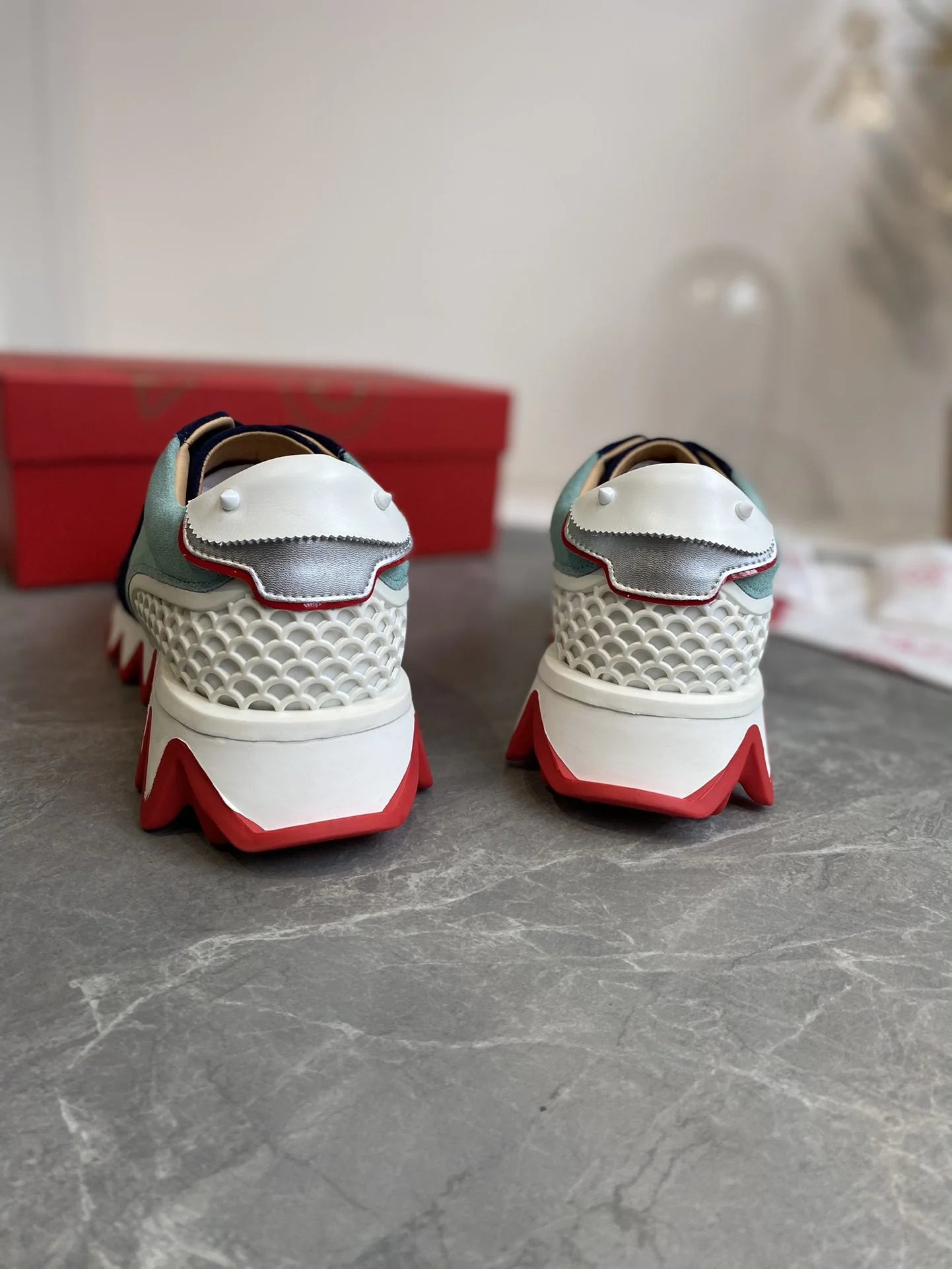 CL SNEAKER
