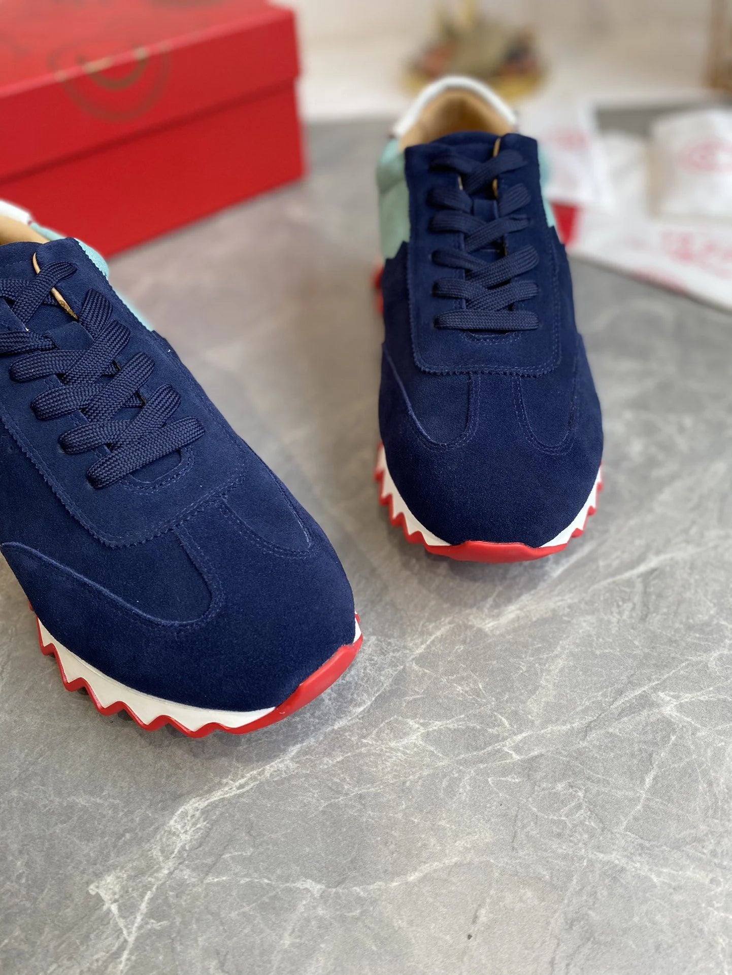CL SNEAKER