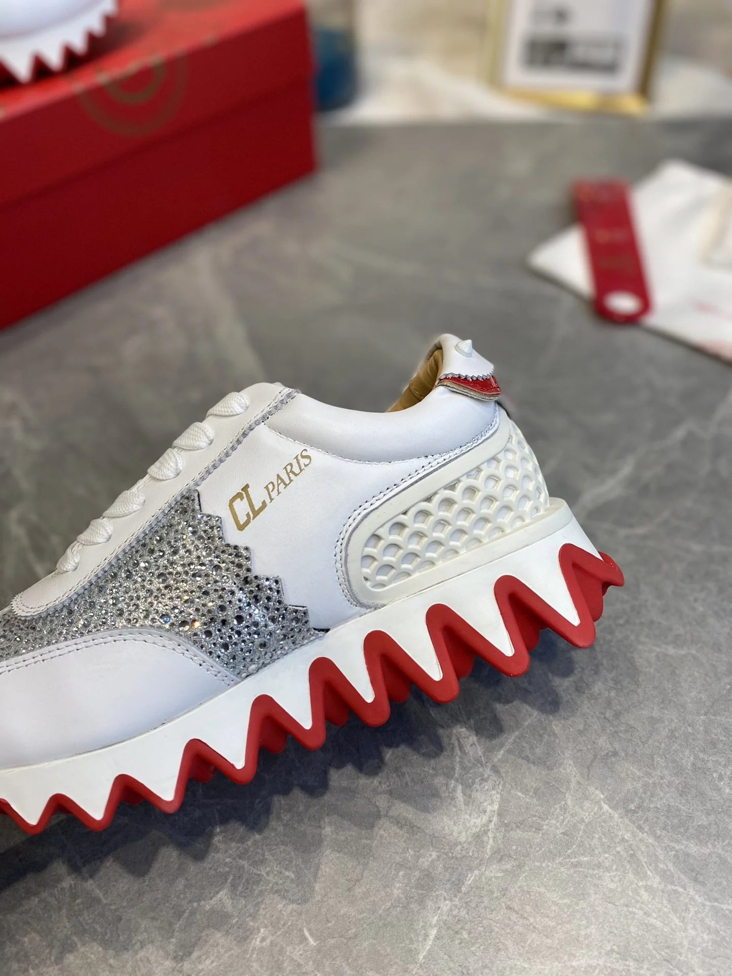 CL SNEAKER