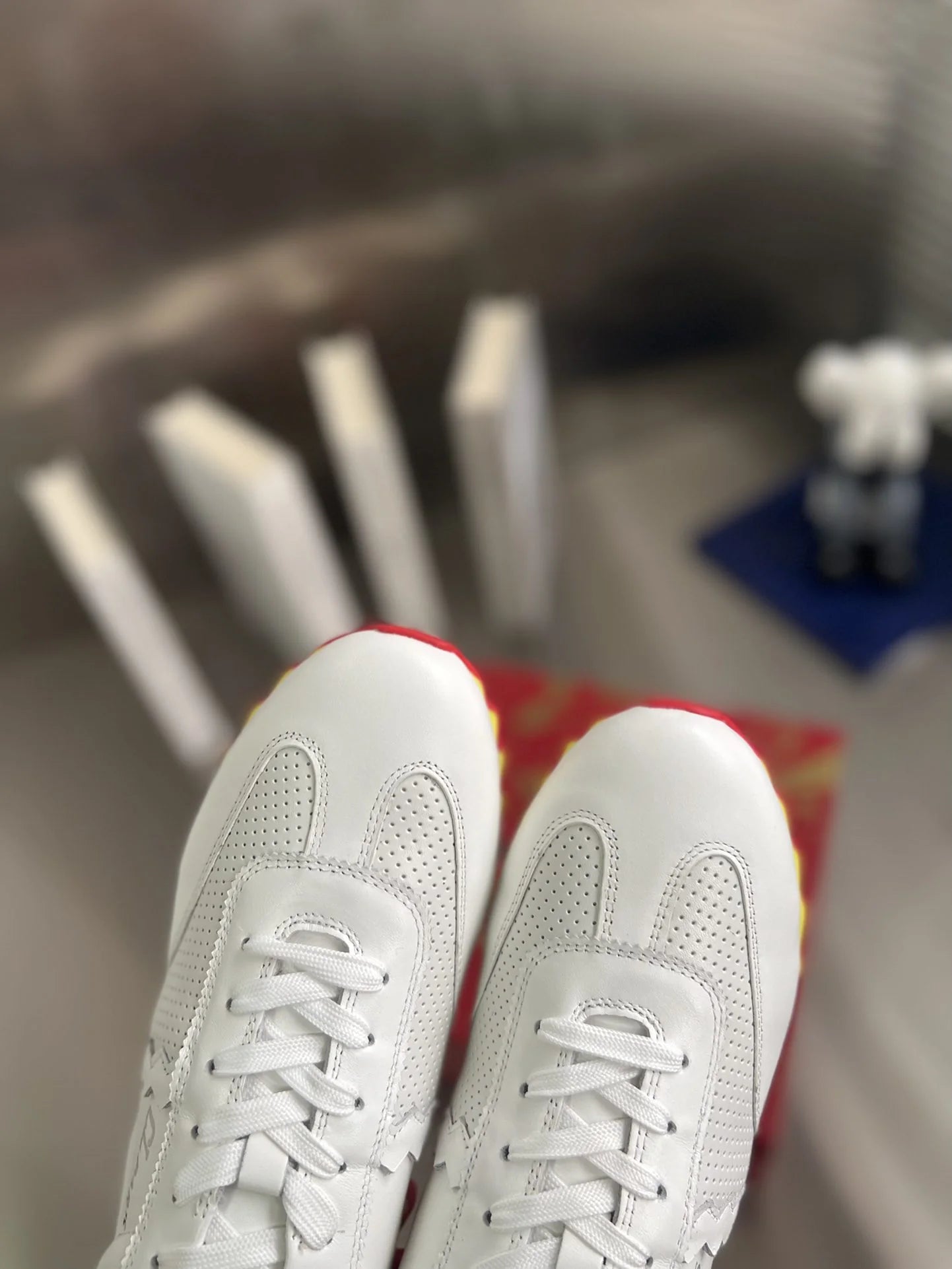 CL SNEAKER