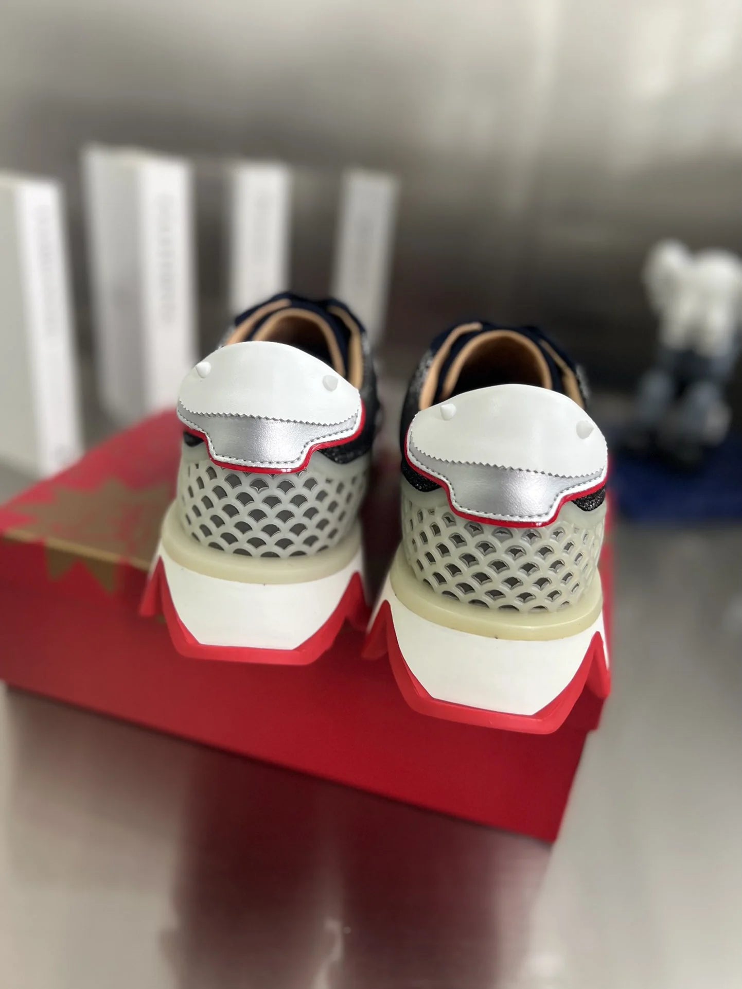 CL SNEAKER