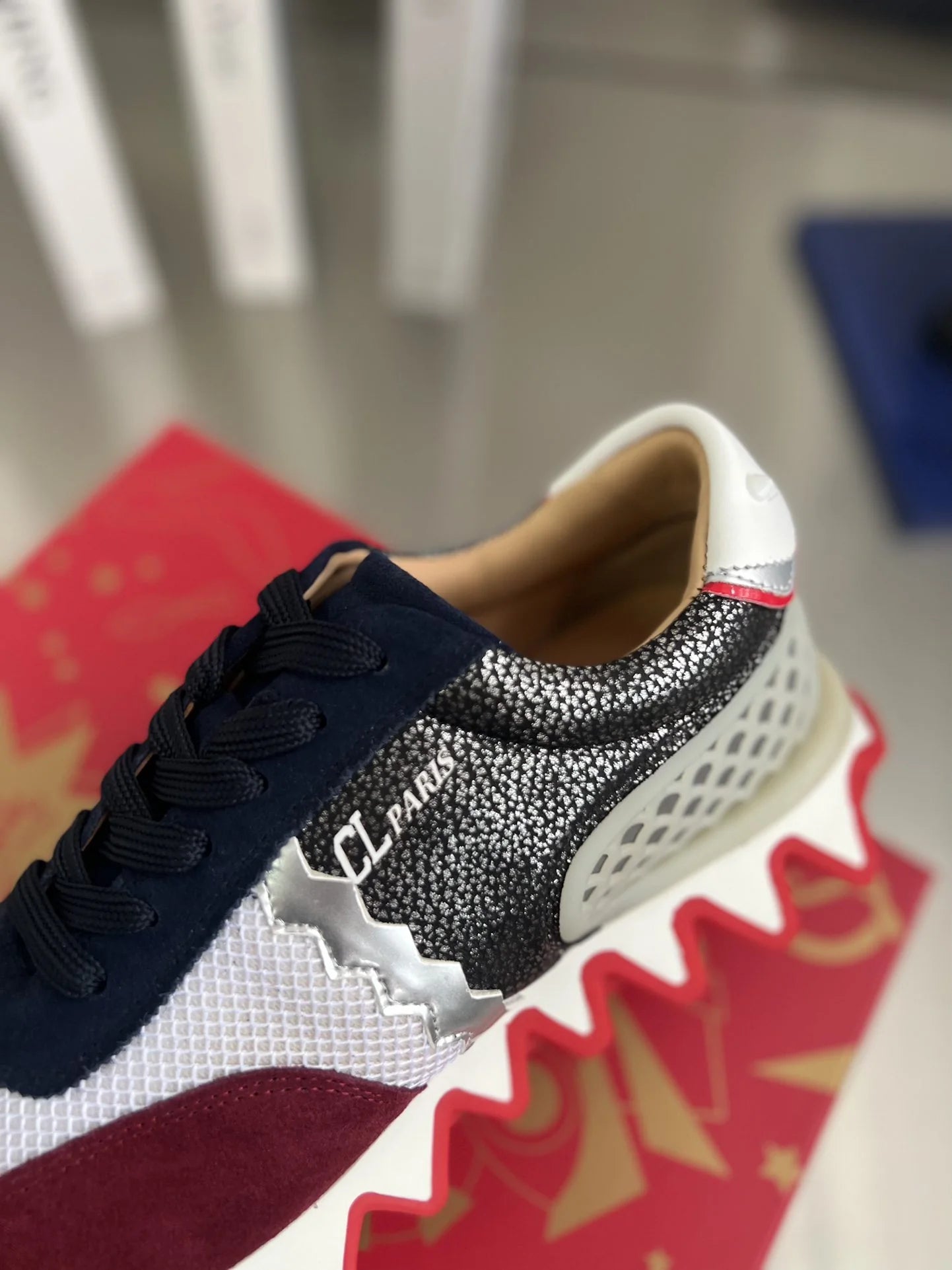 CL SNEAKER