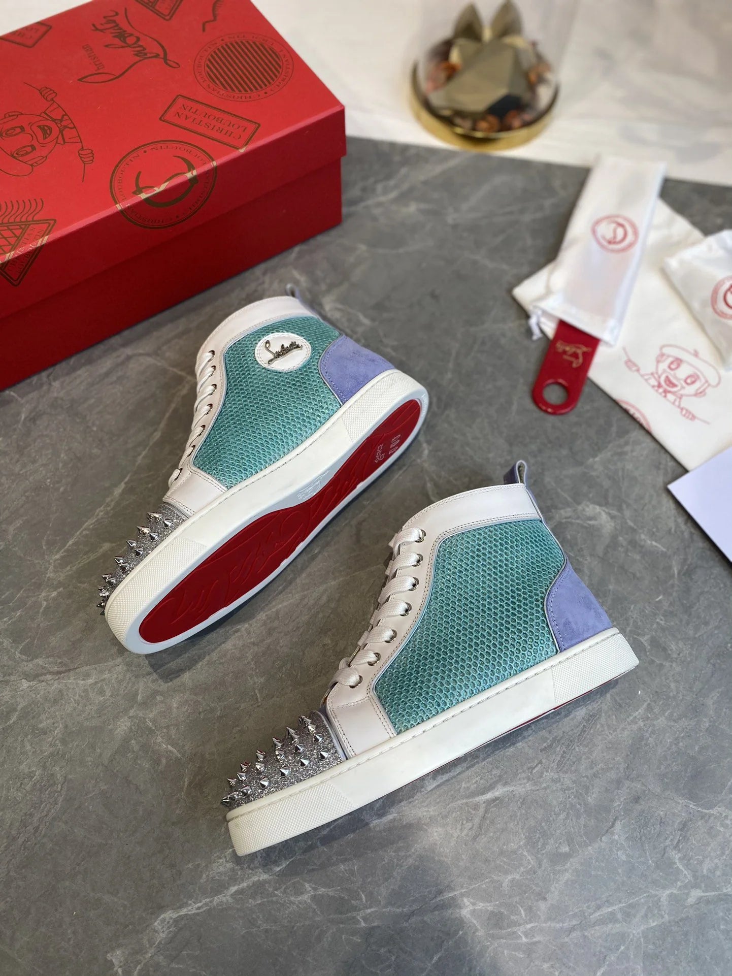 CL SNEAKER