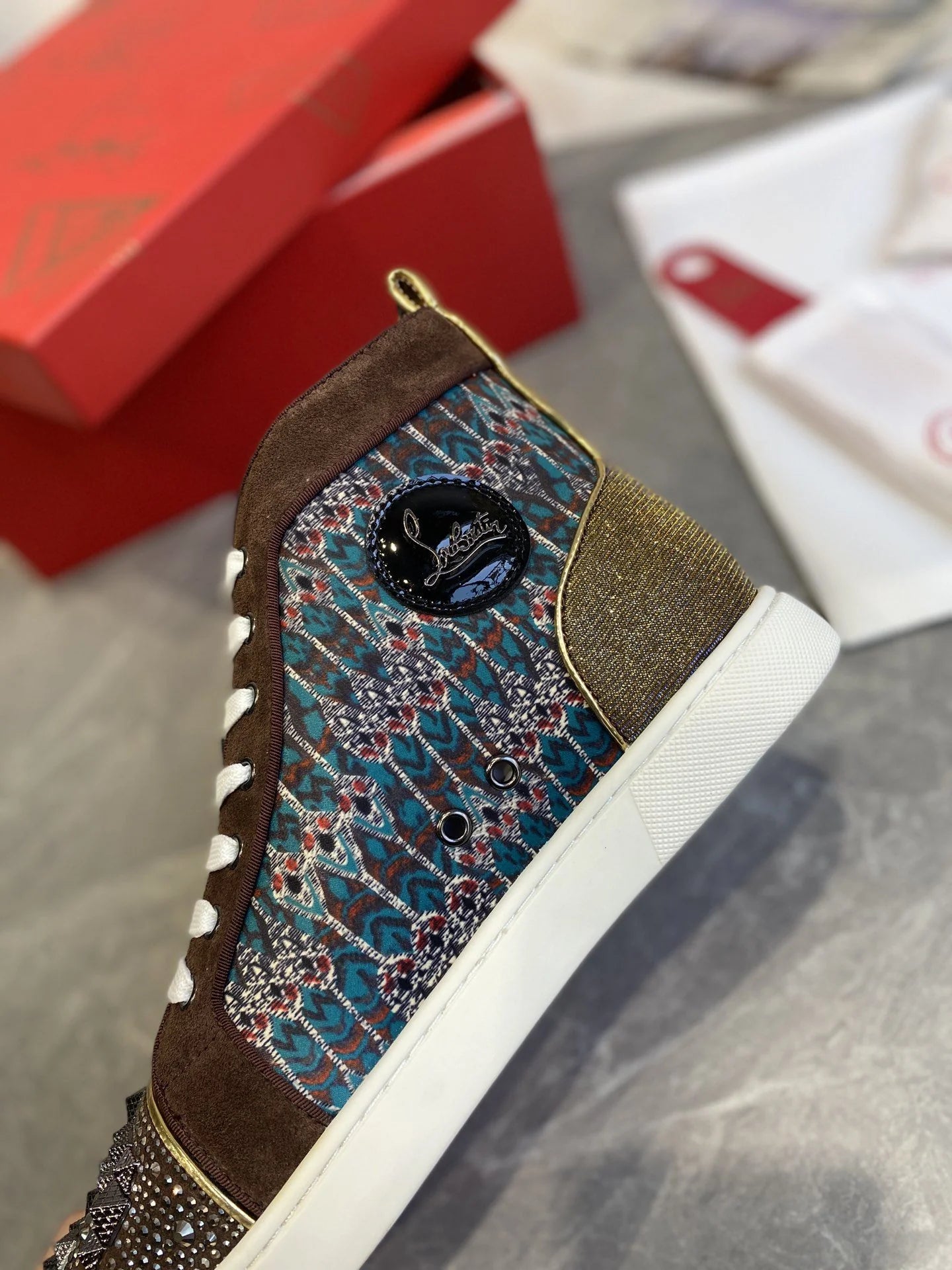 CL SNEAKER