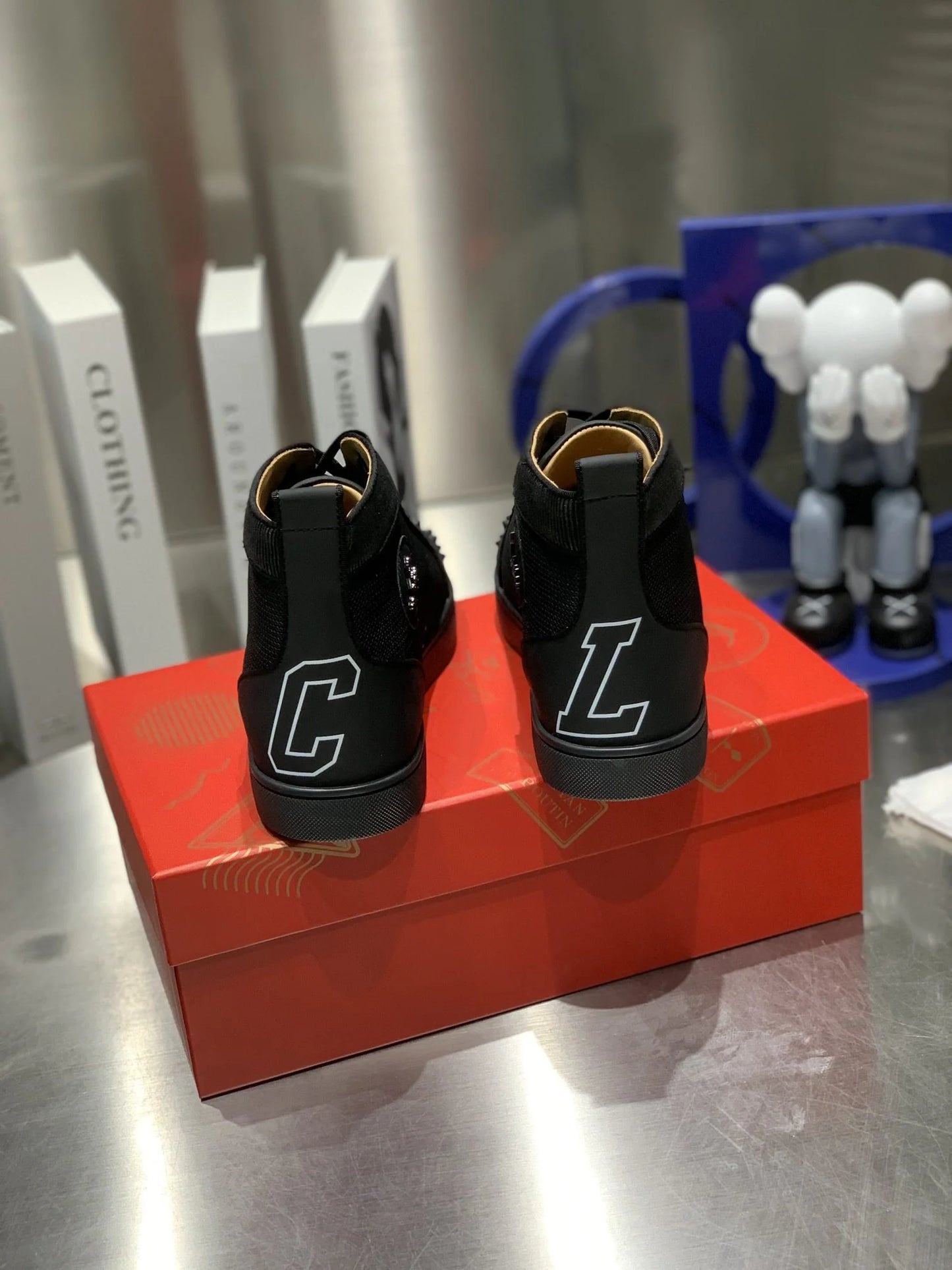 CL SNEAKER