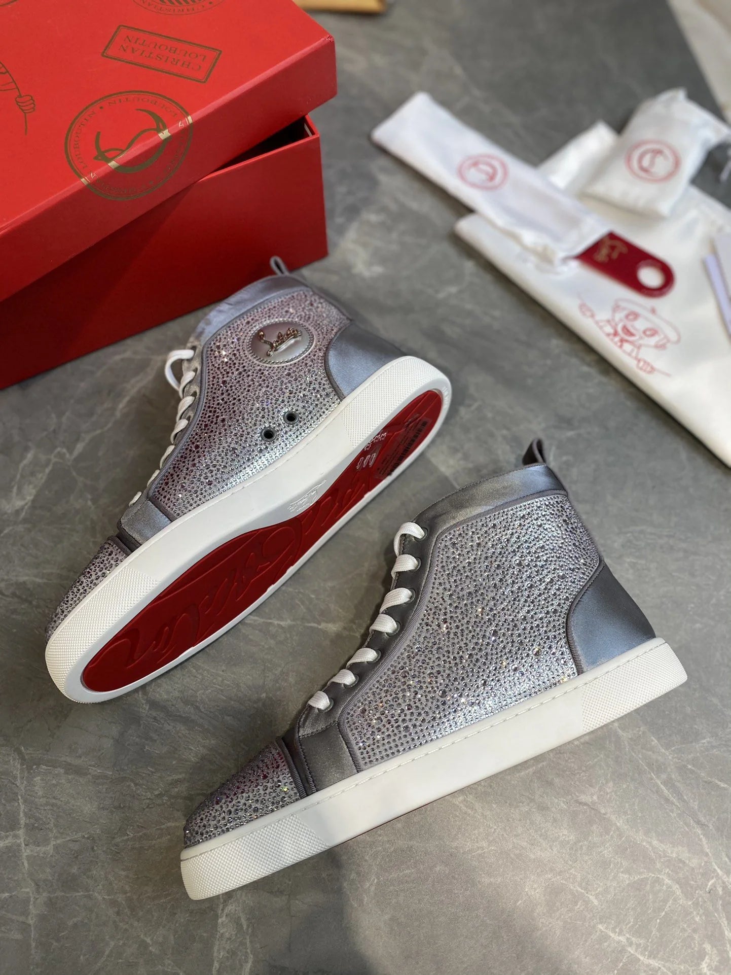 CL SNEAKER