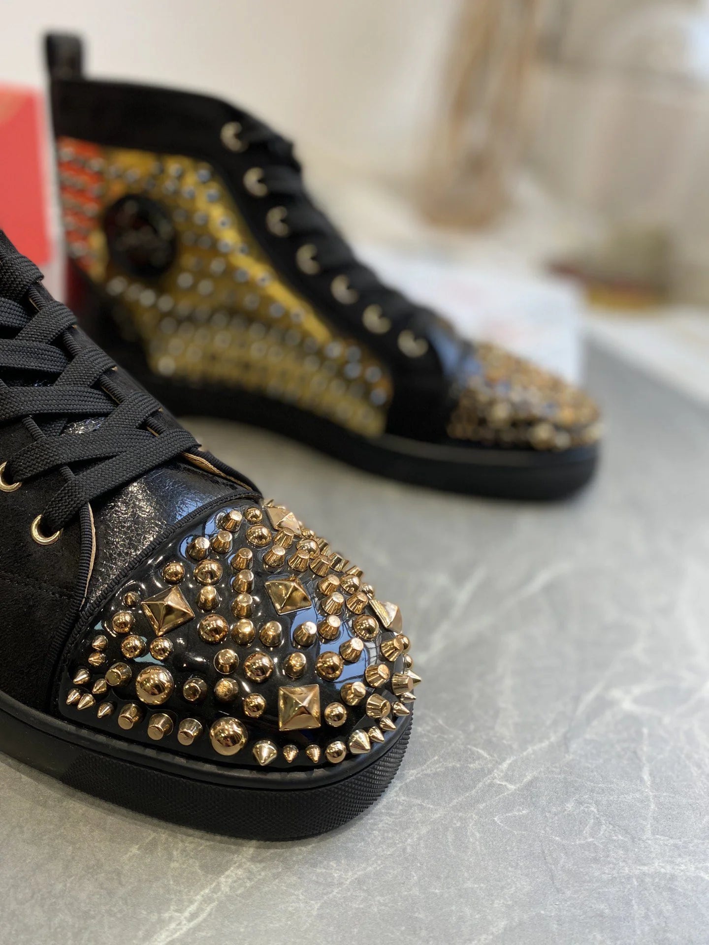 CL SNEAKER