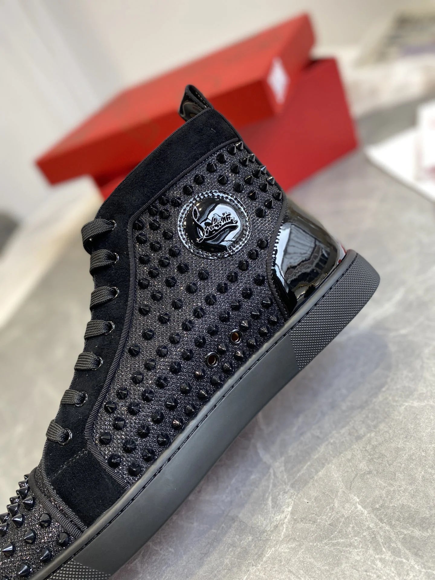 CL SNEAKER