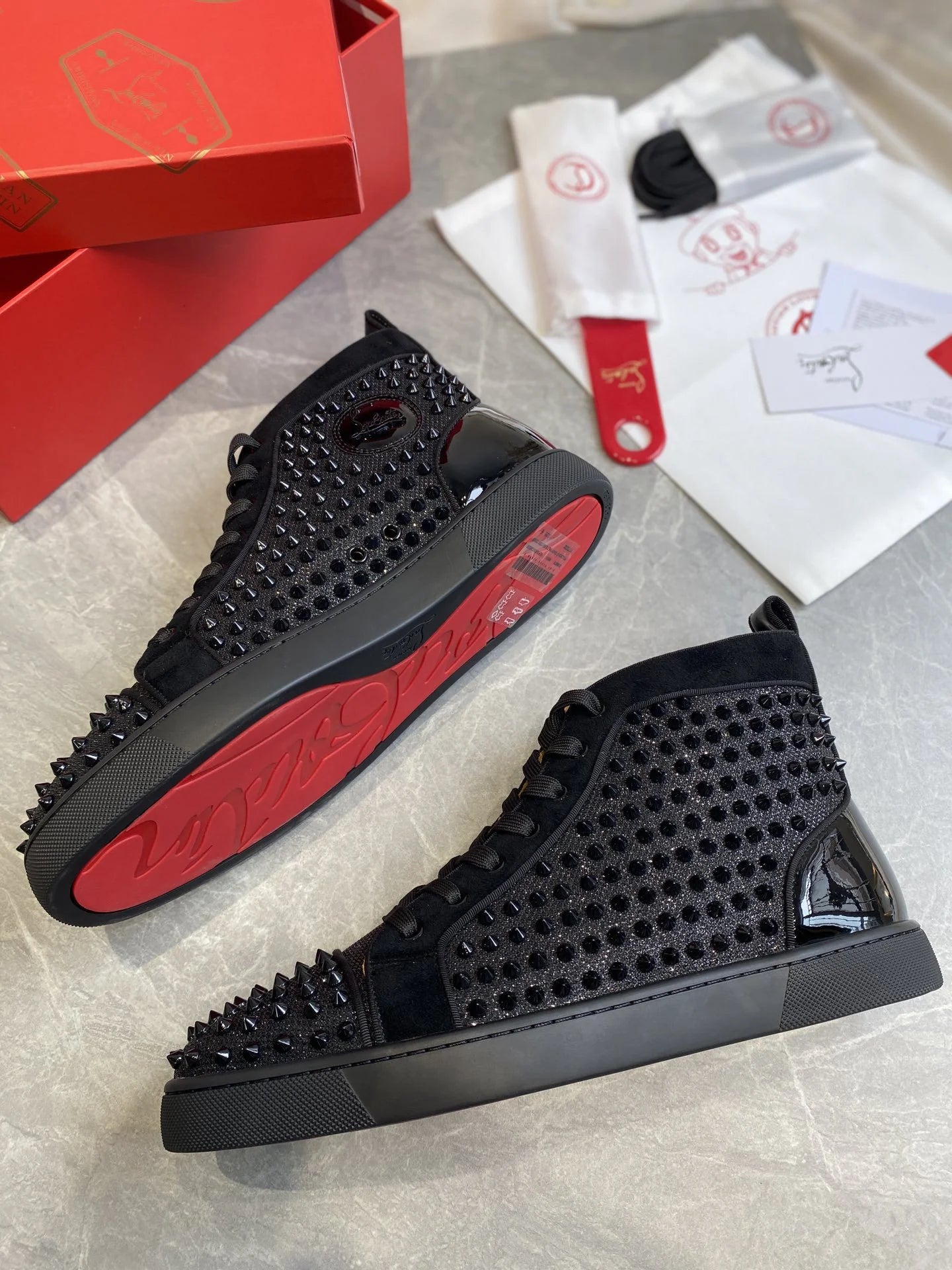 CL SNEAKER