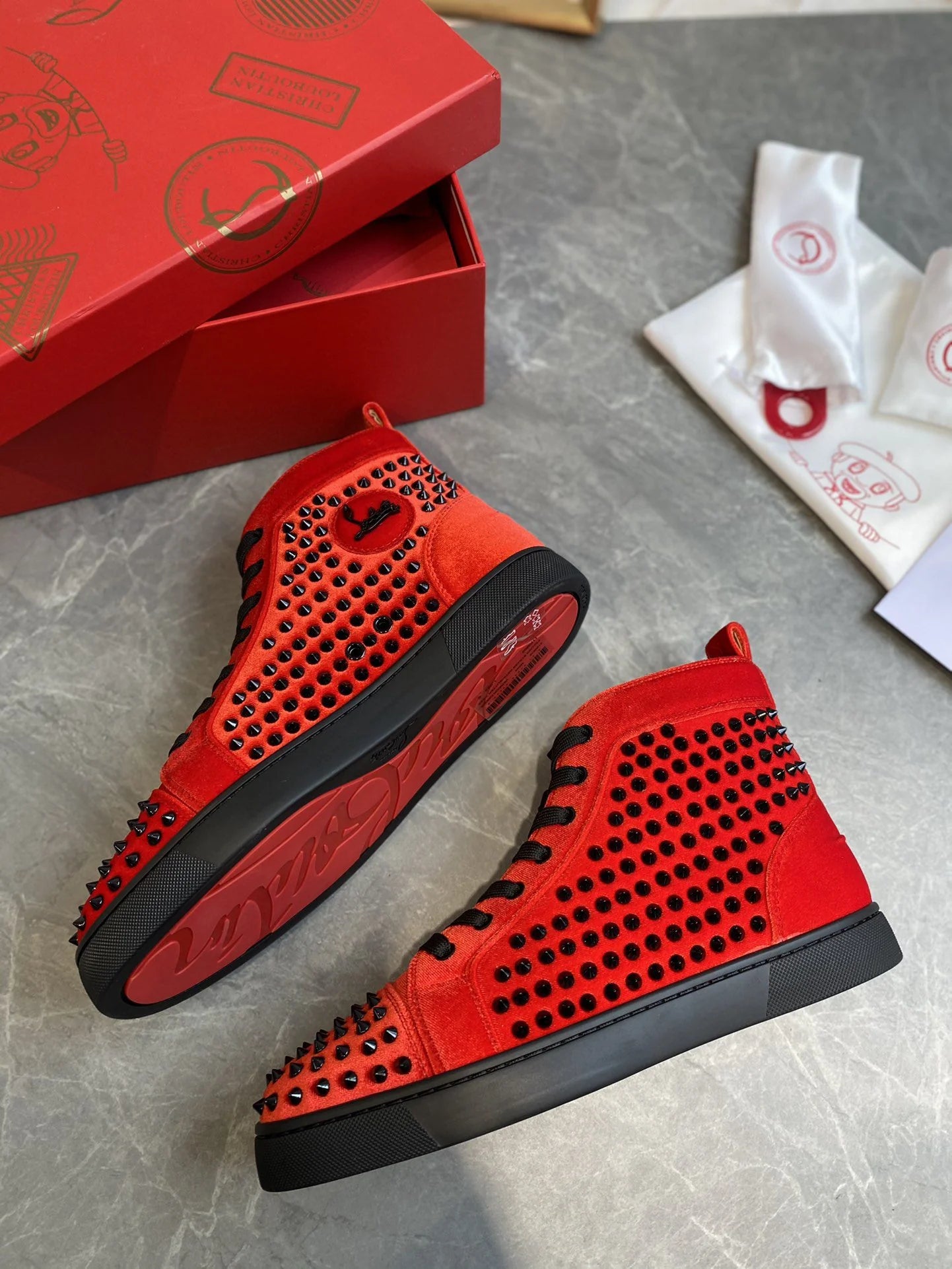 CL SNEAKER